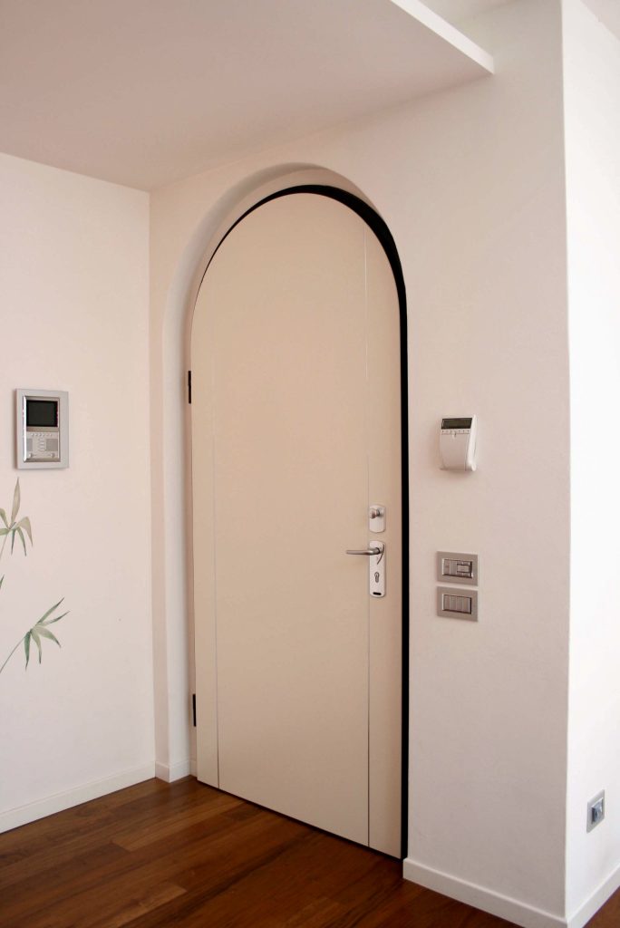porta-blindata-arco-legno