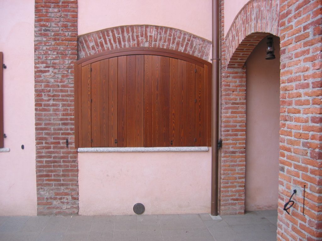 scuretti-legno-cascina