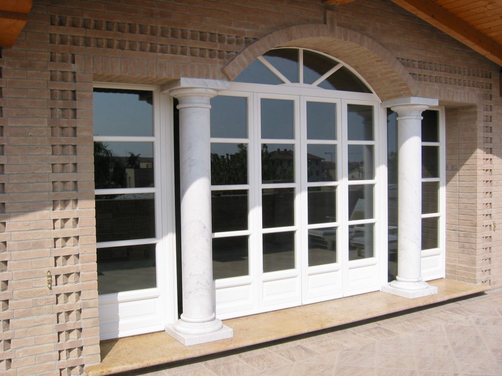 serramenti-legno-su-misura-arco-villa