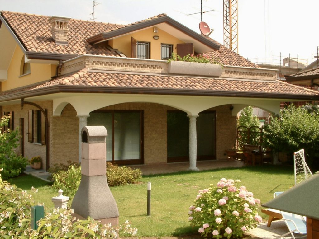 serramenti-porte-persiane-legno-villa-brianza