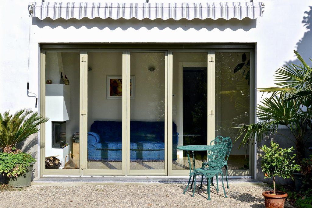 serramenti-su-misura-legno-alluminio-villa